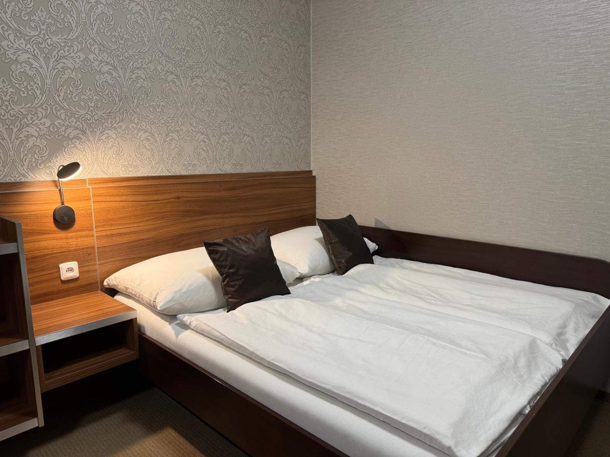 Apartman Bila Hora - Roudna Пилзен Екстериор снимка