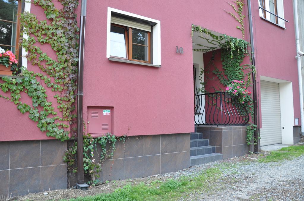 Apartman Bila Hora - Roudna Пилзен Стая снимка