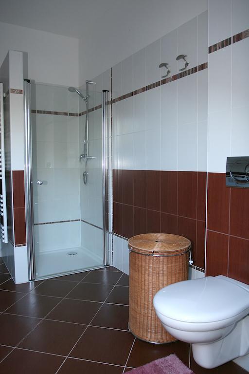 Apartman Bila Hora - Roudna Пилзен Стая снимка