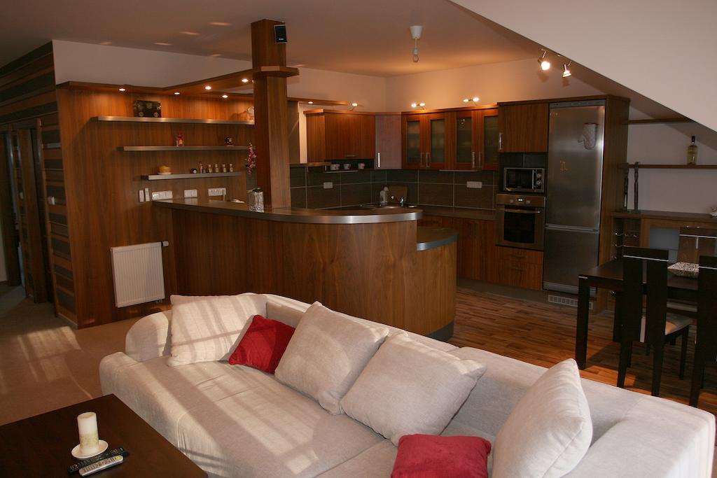 Apartman Bila Hora - Roudna Пилзен Екстериор снимка